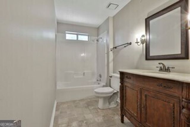 20 Audubon Point, Newnan, GA 30265