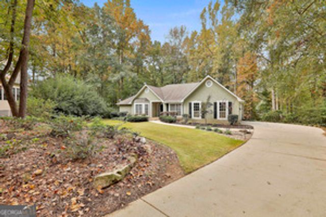 20 Audubon Point, Newnan, GA 30265