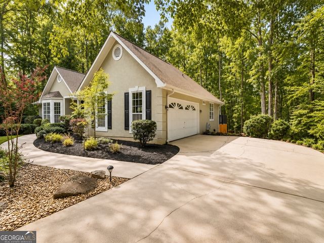 20 Audubon Point, Newnan, GA 30265