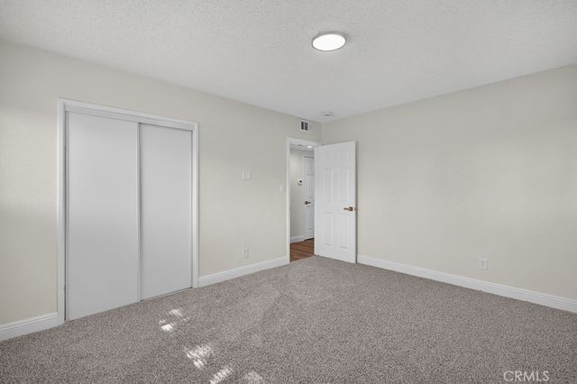 932 N Encina, Rialto, CA 92376