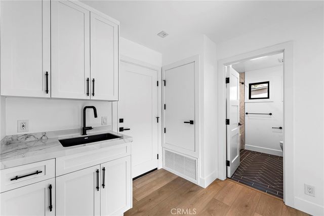 980 Meadowlark Lane, Laguna Beach, CA 92651