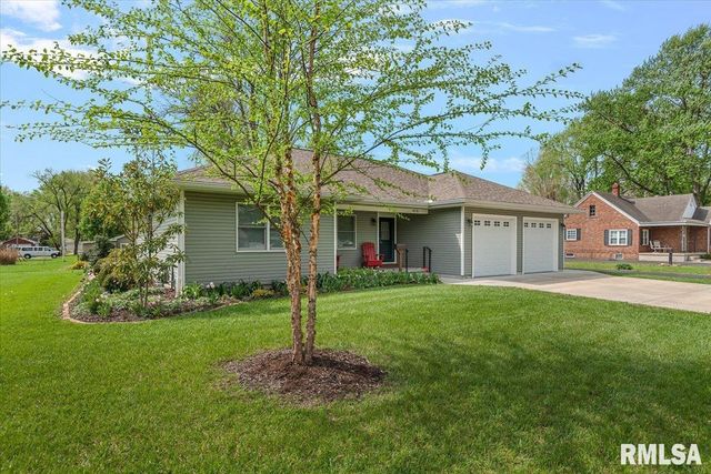 1510 W GLENN Avenue, Springfield, IL 62704
