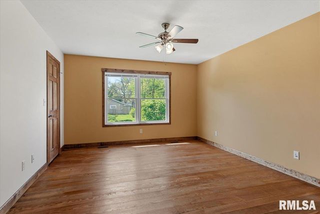 1510 W GLENN Avenue, Springfield, IL 62704