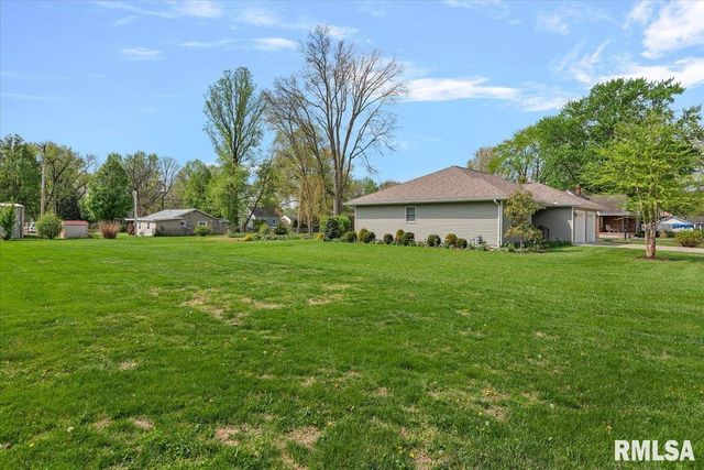 1510 W GLENN Avenue, Springfield, IL 62704