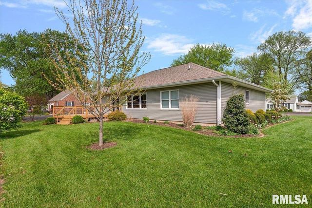 1510 W GLENN Avenue, Springfield, IL 62704