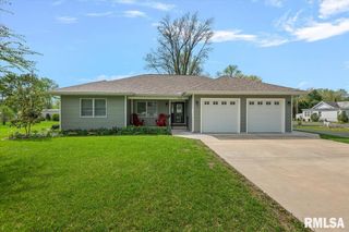 1510 W GLENN Avenue, Springfield, IL 62704