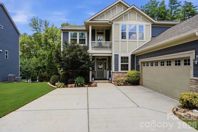 561 Sandbar Point, Clover, SC 29710