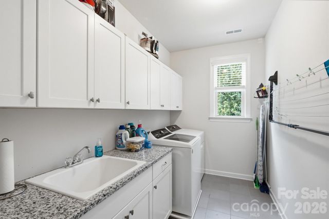 561 Sandbar Point, Clover, SC 29710