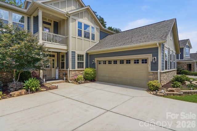 561 Sandbar Point, Clover, SC 29710