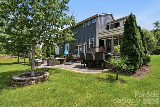 561 Sandbar Point, Clover, SC 29710