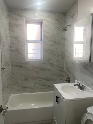 6565 Wetherole St Apt 6S, New York City, NY 11374