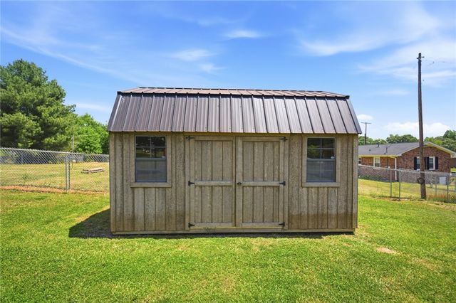 101 Mountain View Drive, Walhalla, SC 29691