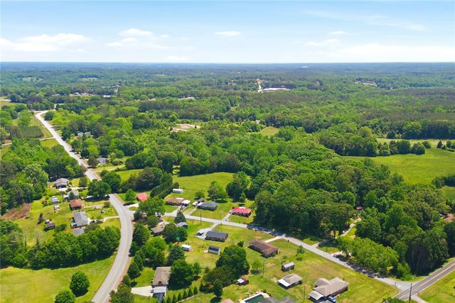 101 Mountain View Drive, Walhalla, SC 29691