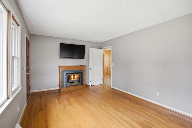101 Mountain View Drive, Walhalla, SC 29691
