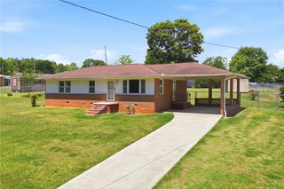 101 Mountain View Drive, Walhalla, SC 29691