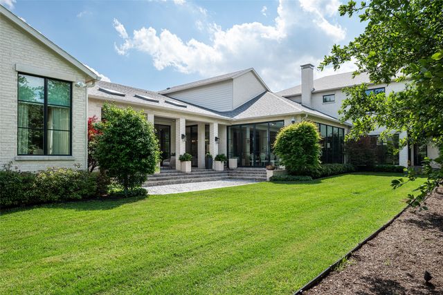 4611 Bobbitt Drive, Dallas, TX 75229