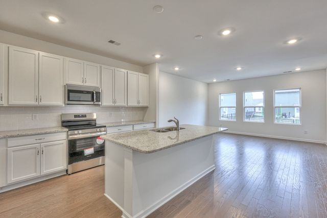 128 Yuma Lane, White House, TN 37188