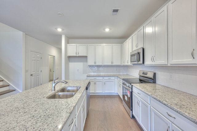 128 Yuma Lane, White House, TN 37188