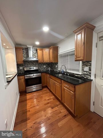 1502 E BERKS, Philadelphia, PA 19125