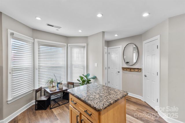 13820 Queens Harbor Road G, Charlotte, NC 28278