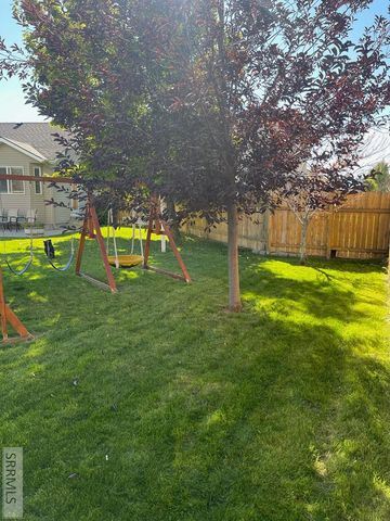 492 Oaktrail Drive, Chubbuck, ID 83202