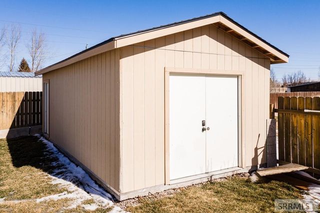 492 Oaktrail Drive, Chubbuck, ID 83202