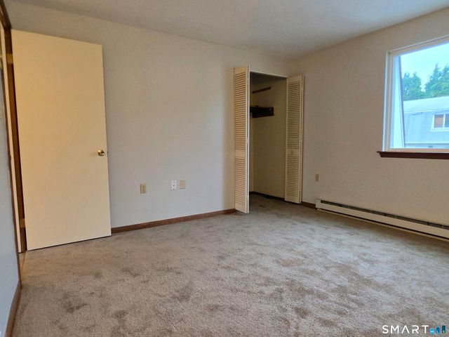 1568 Meriden Road 4C, Waterbury, CT 06705