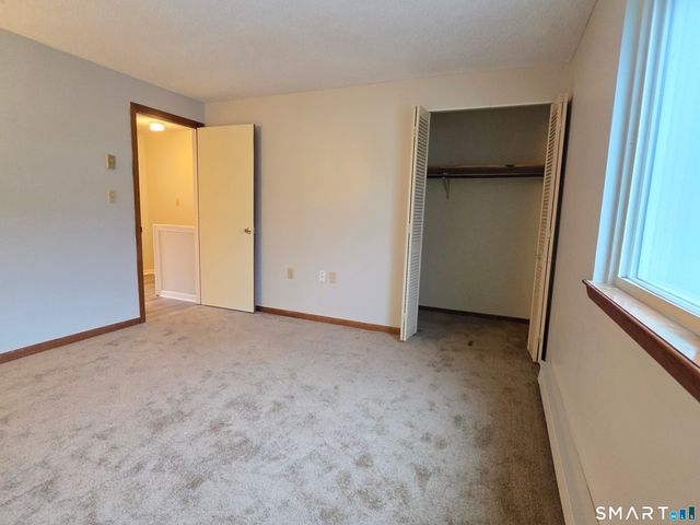 1568 Meriden Road 4C, Waterbury, CT 06705