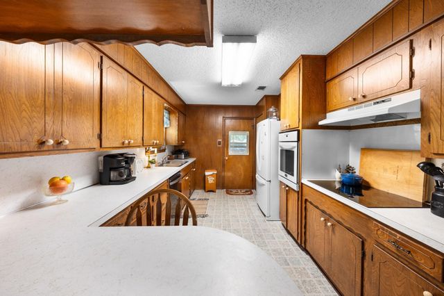 2341 FM 2649, Lone Oak, TX 75453