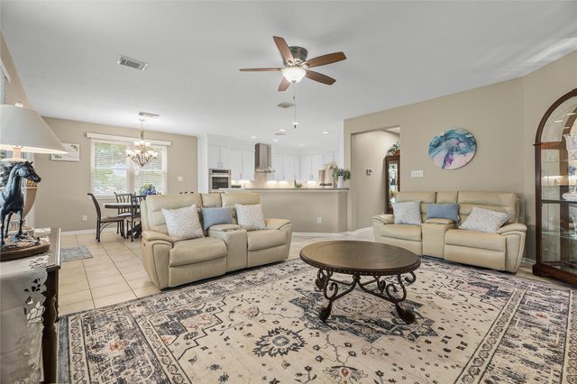 606 Biscayne Bend Lane, League City, TX 77573