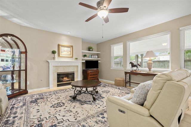 606 Biscayne Bend Lane, League City, TX 77573