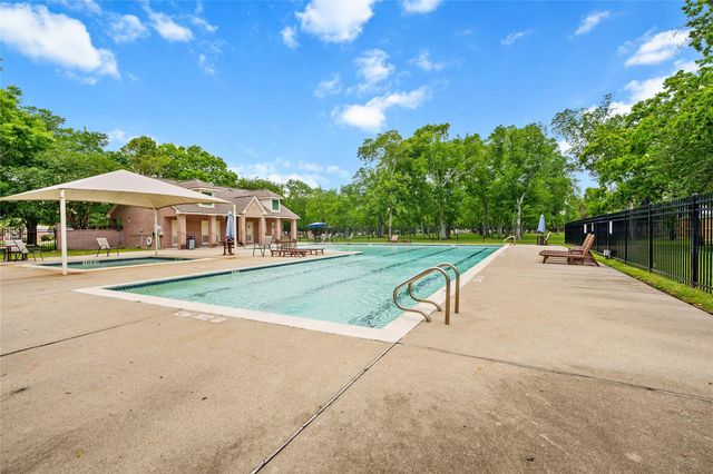 606 Biscayne Bend Lane, League City, TX 77573