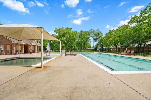 606 Biscayne Bend Lane, League City, TX 77573