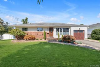 2 Benmor Court, Plainview, NY 11803