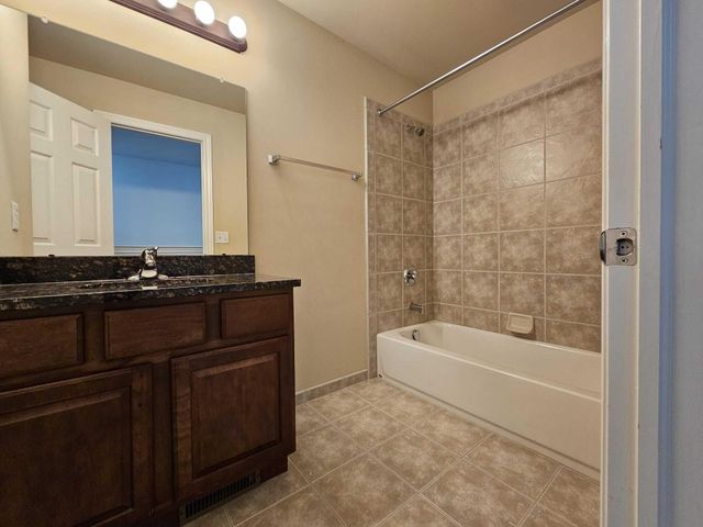 3376 Endsleigh Lane, Pittsfield Charter Twp, MI 48197