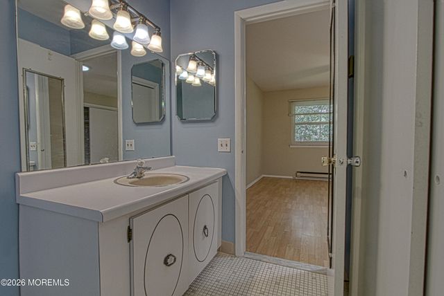 14 Monmouth Lane B, Whiting, NJ 08759