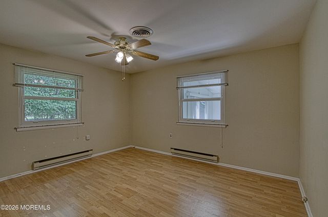 14 Monmouth Lane B, Whiting, NJ 08759