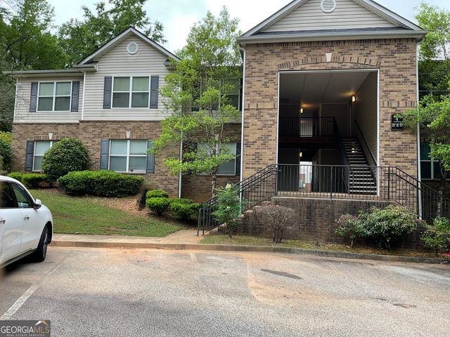 1203 Par Three Way, Lithonia, GA 30038