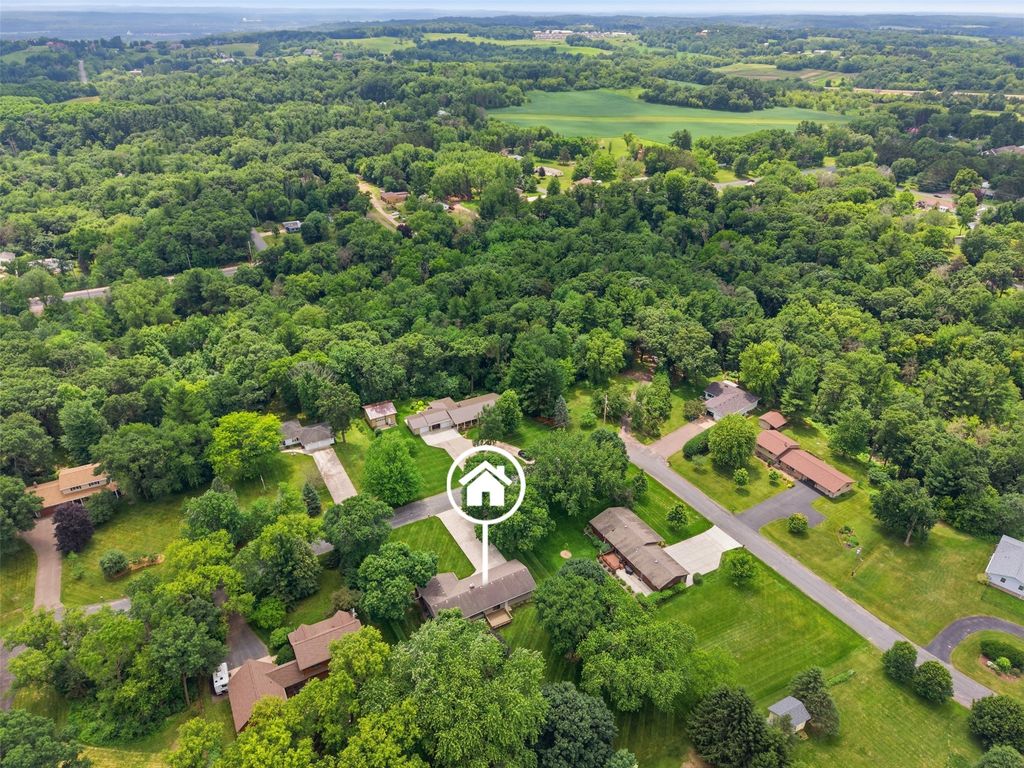 Image 50 of property listing at 2728 E Deblene Lane, Eau Claire, WI 54703