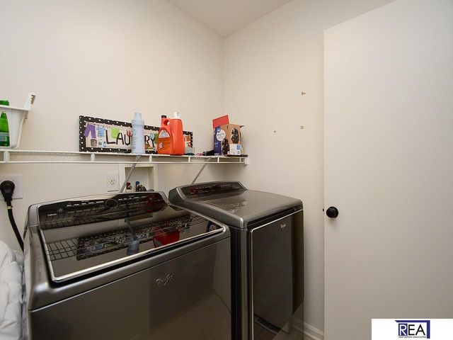 7502 N 107 Avenue N, Omaha, NE 68122