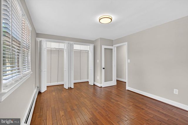 4320 LOYOLA AVE, Alexandria, VA 22304
