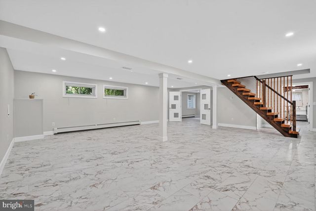 4320 LOYOLA AVE, Alexandria, VA 22304