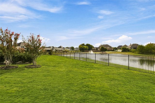 3904 Ephron Avenue, Flower Mound, TX 75022