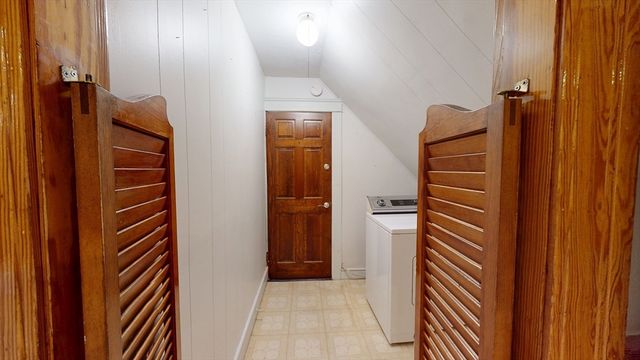12 Francis 3, Worcester, MA 01606