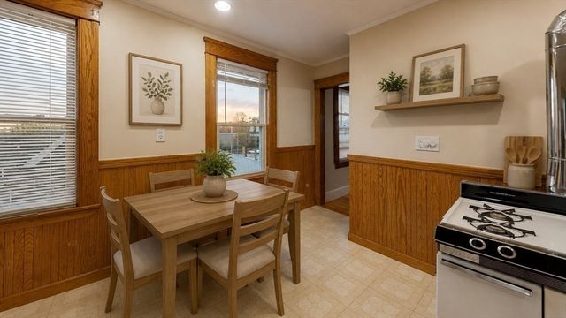 12 Francis 3, Worcester, MA 01606