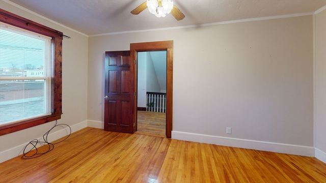 12 Francis 3, Worcester, MA 01606
