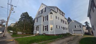 12 Francis 3, Worcester, MA 01606