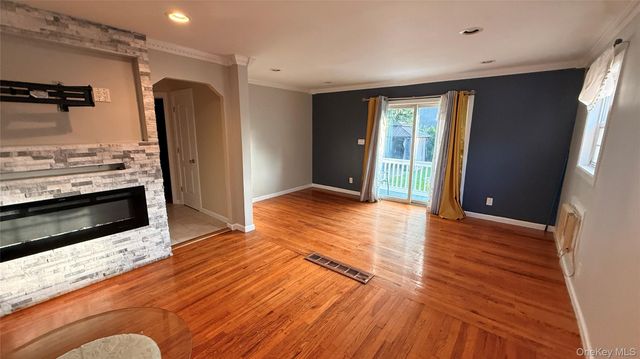212 Ethel Street, Valley Stream, NY 11580