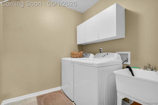 8330 Sherwood Drive, Grand Blanc, MI 48439