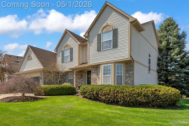 8330 Sherwood Drive, Grand Blanc, MI 48439